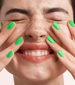 Pink Gellac - Groovy Green - Gellak - Vegan - Groen - Glanzend - 15ml -Mooi Leven 1050x1200 17