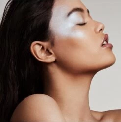 FENTY BEAUTY Killawatt Freestyle Highlighter Chillz -Mooi Leven 1195x1200 6