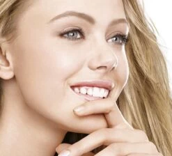 Maybelline Matte Maker -30 Natural Beige - Poeder 8 Maybelline Matte Maker -30 Natural Beige - Poeder -Mooi Leven 1200x1086 7