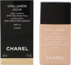 Chanel Vitalumiere Aqua Foundation - 30 Beige - SPF15 - 30 Ml 16 Chanel Vitalumiere Aqua Foundation - 30 Beige - SPF15 - 30 Ml -Mooi Leven 1200x1099
