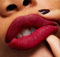 MAC Cosmetics Matte Lippenstift - D For Danger -Mooi Leven 1200x1125 14