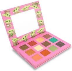 Mad Beauty X Disney - Star Wars Mandalorian The Child Palette - Oogschaduw Palette -Mooi Leven 1200x1186 3