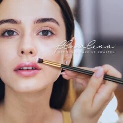 Evvie Set Van 10 Make-up Kwasten Kabuki In Etui Marble - Zwart-Goud -Mooi Leven 1200x1200 1172