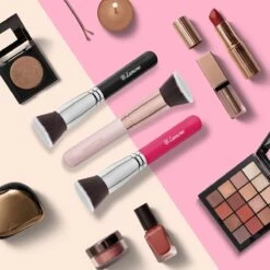 Foundation Borstel Roze - Lamora - Make-Up Kwast -Mooi Leven 1200x1200 1192