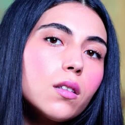 Rimmel London Match Perfection Foundation - 203 True Beige -Mooi Leven 1200x1200 136