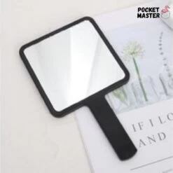 PocketMaster® Make-Up Spiegel / Handspiegel Met Handvat - Zwart - Klein - Compact - Handzaam - 8,0 X 8,0 Cm Spiegeloppervlak 8 PocketMaster® Make-Up Spiegel / Handspiegel Met Handvat - Zwart - Klein - Compact - Handzaam - 8,0 X 8,0 Cm Spiegeloppervlak -Mooi Leven 1200x1200 1375