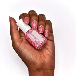 Essie Valentijnscollectie Matte Glitter Top Coat - 600 You're So Cupid - Rood Nagellak - 13,5 Ml -Mooi Leven 1200x1200 1574