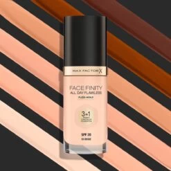 Max Factor Facefinity All Day Flawless 3-in-1 Liquid Foundation - 077 Soft Honey 18 Max Factor Facefinity All Day Flawless 3-in-1 Liquid Foundation - 077 Soft Honey -Mooi Leven 1200x1200 21