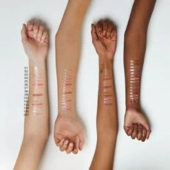 Essence Extreme Shine Volume Lipgloss 5 Ml 104 Nude Mood 13 Essence Extreme Shine Volume Lipgloss 5 Ml 104 Nude Mood -Mooi Leven 1200x1200 403