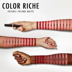 L'Oréal Paris - Color Riche Intense Volume Matte Lipstick - 633 Le Rosy Confident - Roze Lippenstift -Mooi Leven 1200x1200 486