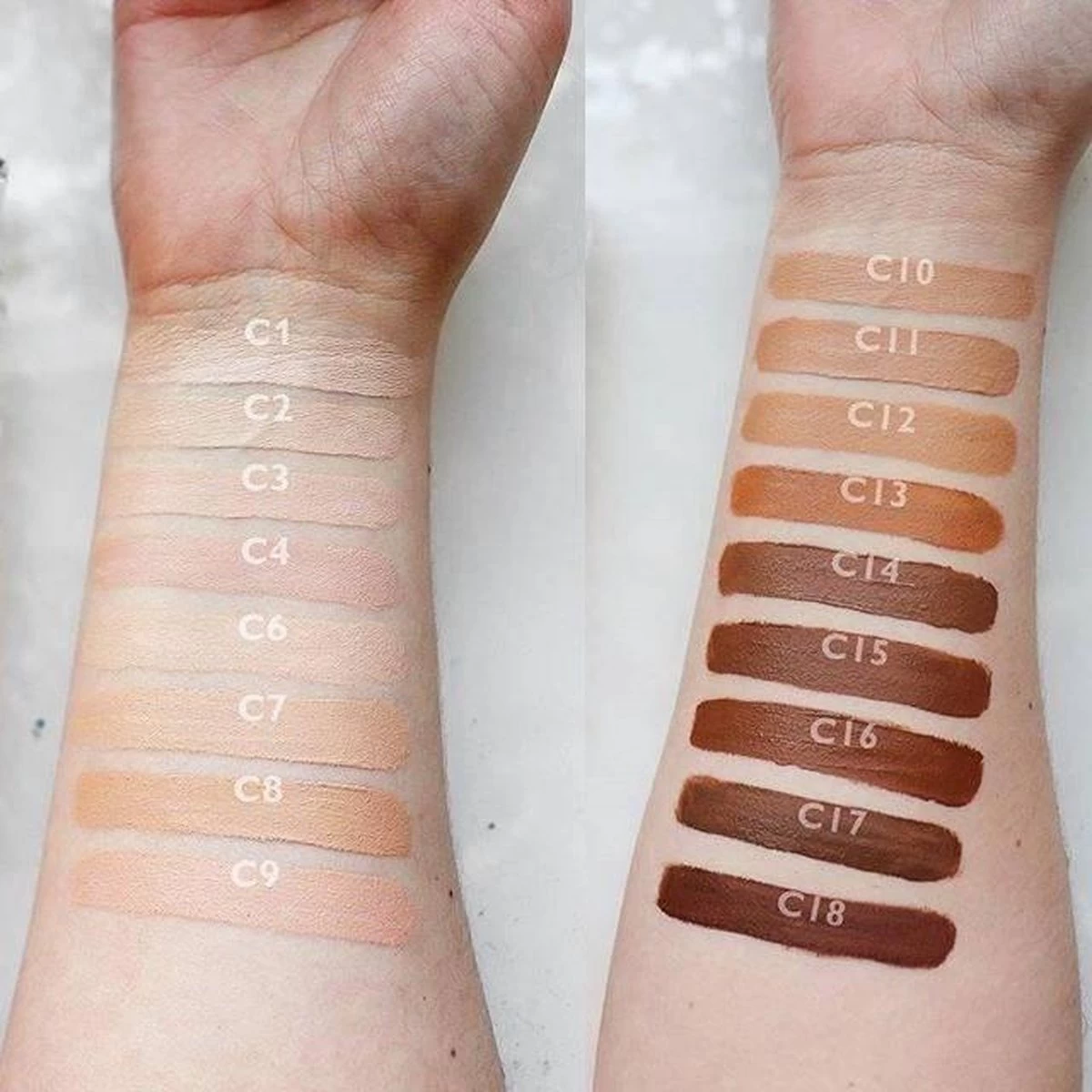 Makeup Revolution - Conceal & Define Concealer C1 6 Makeup Revolution - Conceal & Define Concealer C1 - Afbeelding 4