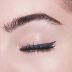 Bourjois Liner Pinceau Liquid Waterproof Eyeliner - 003 Gris Minimaliste 17 Bourjois Liner Pinceau Liquid Waterproof Eyeliner - 003 Gris Minimaliste -Mooi Leven 1200x1200 807