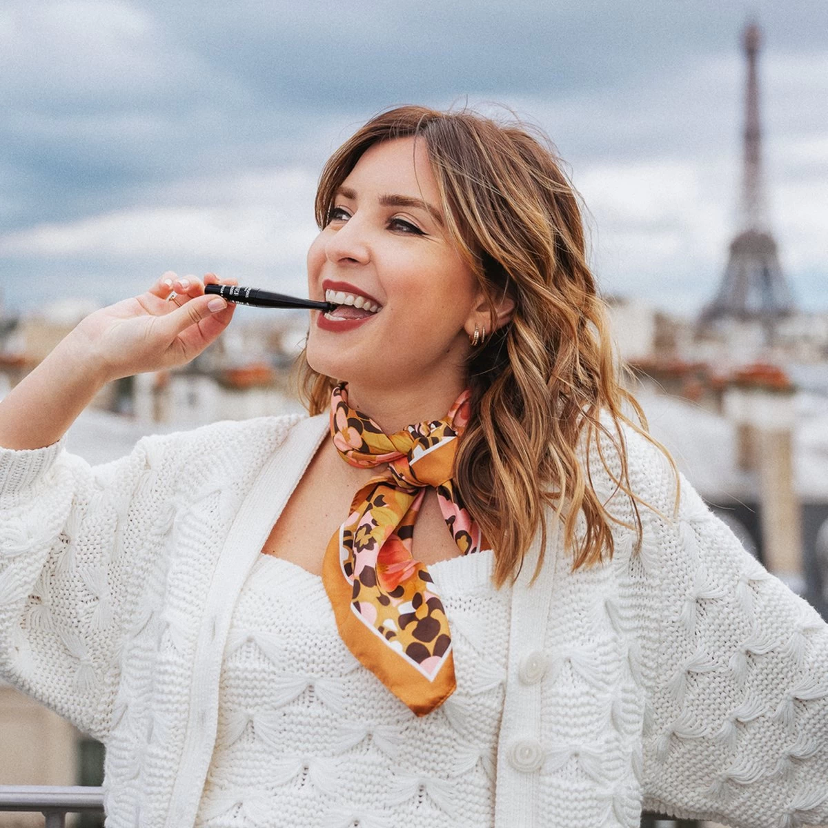 Bourjois Liner Pinceau Liquid Waterproof Eyeliner - 003 Gris Minimaliste 8 Bourjois Liner Pinceau Liquid Waterproof Eyeliner - 003 Gris Minimaliste - Afbeelding 6