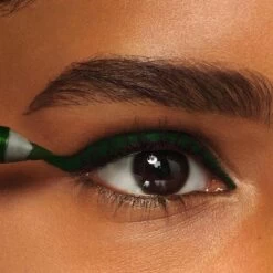 Maybelline Tattoo Liner Gel Pencil - 922 Intense Green - Groen - Waterproof Oogpotlood -Mooi Leven 1200x1200 922
