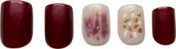 Nailsupplier 'Mushroom' | WINTERCOLLECTIE | Bordeaux Rode Nepnagels Met Print | Plaknagels | Kunstnagels Met Lijm | Press On Nails