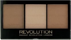 Makeup Revolution - Ultra Brightening Contour Kit C04 - Light/Medium