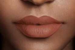 L’Oréal Paris Les Chocolates Ultra Matte Liquid Lippenstift - 862 Volupto Choco -Mooi Leven 1200x800 7