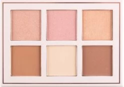 Beauty Creations Floral Bloom Highlight & Contour Palette -Mooi Leven 1200x841 2