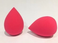 Merkloos Beautyblender | Beauty Blender | Make Up Spons | Latex Vrij | Make-Up Sponsje | Makeup Sponge | Make-up Ei | Donker Roze |