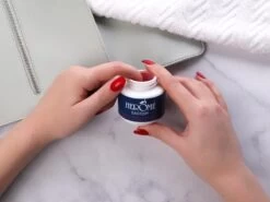 Herome Easydip Nagellakremover Nagellakverwijderaar - In Een Potje Met Ingebouwde Borsteltjes - Navulbaar Met Caring Nail Polish Remover -Mooi Leven 1200x900 15