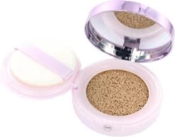 L’Oréal Paris Nude Magique Cushion Foundation