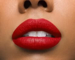 Maybelline Vivid Matte Liquid - 35 Rebel Red - Rood - Lippenstift -Mooi Leven 1200x960 1