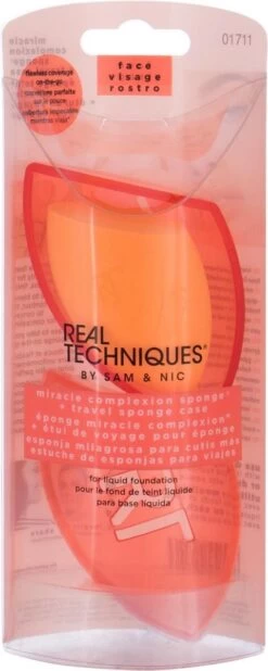 Real Techniques - Miracle Complexion Sponge + Case -Mooi Leven 480x1200 7