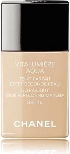 Chanel Vitalumiere Aqua Foundation - 30 Beige - SPF15 - 30 Ml 24 Chanel Vitalumiere Aqua Foundation - 30 Beige - SPF15 - 30 Ml -Mooi Leven 548x1200