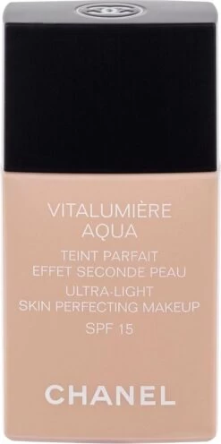 Chanel Vitalumiere Aqua Foundation - 30 Beige - SPF15 - 30 Ml