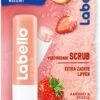 Labello Lipscrub Strawberry / Peach -Mooi Leven 760x1200 2