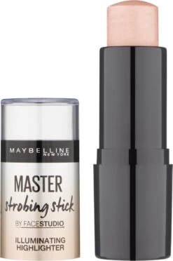 Maybelline Master Studio Strobing Highlighter Stick - 100 Light 17 Maybelline Master Studio Strobing Highlighter Stick - 100 Light -Mooi Leven 797x1200