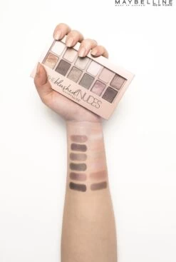 Maybelline The Blushed Nudes OogschaduwPalette - 12 Roze Nude Tinten -Mooi Leven 808x1200 13