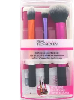 Real Techniques Essentials Set - 3 Delig - Make-up Kwastenset 17 Real Techniques Essentials Set - 3 Delig - Make-up Kwastenset -Mooi Leven 894x1200 3