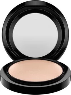 MAC Cosmetics Mineralize Skinfinish Natural - Medium - Gezichtspoeder -Mooi Leven 897x1200