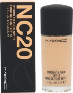 MAC Cosmetics Studio Fix Fluid Foundation - NC20 -Mooi Leven 937x1200