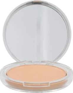 Clinique Almost Powder SPF 15 - Light - Make-uppoeder -Mooi Leven 947x1200 2