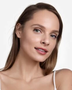 Clinique Superbalanced Foundation - 03 Ivory 10 Clinique Superbalanced Foundation - 03 Ivory -Mooi Leven 961x1200