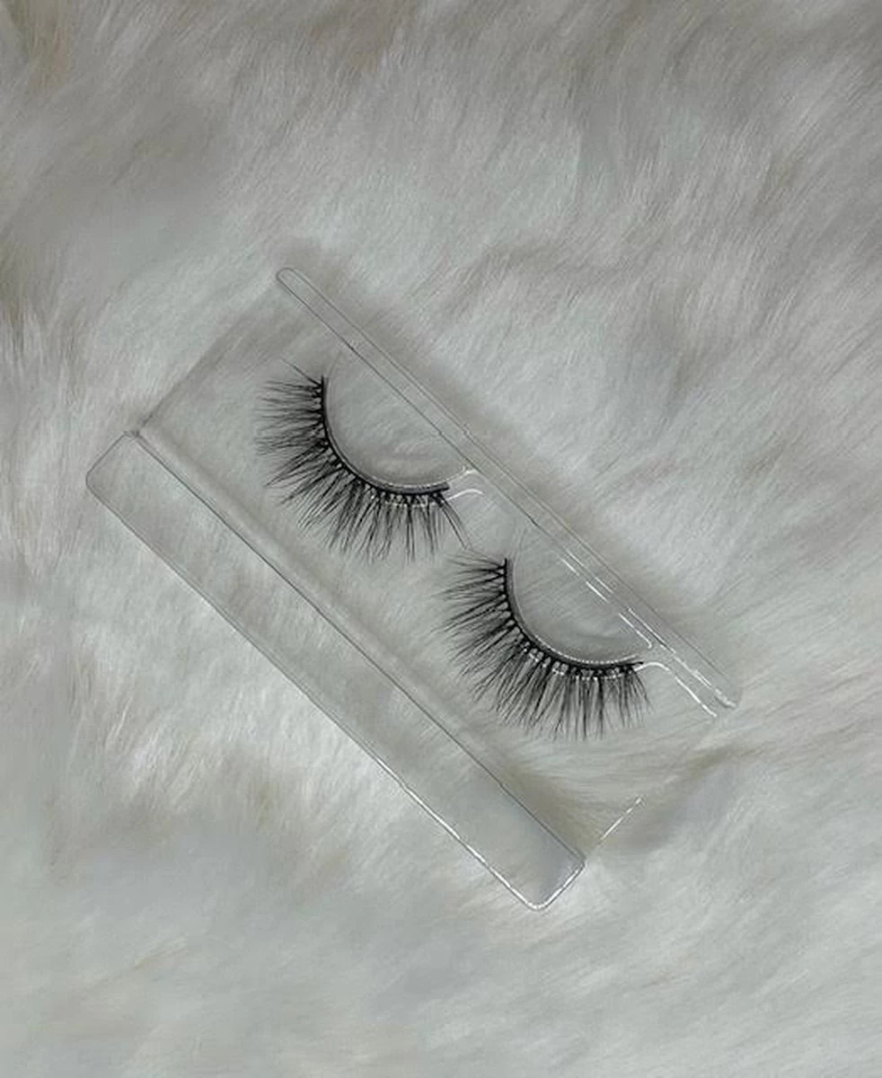 EHHbeauty - Wimpers - Nepwimpers - Lashes - Fluffy - Cat Eye - Natuurlijke Wimpers 3 EHHbeauty - Wimpers - Nepwimpers - Lashes - Fluffy - Cat Eye - Natuurlijke Wimpers